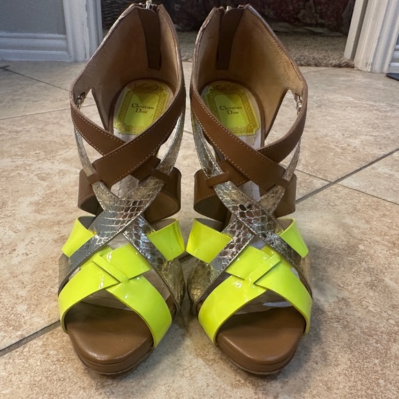 Christian Dior heels - Picture 1 of 6